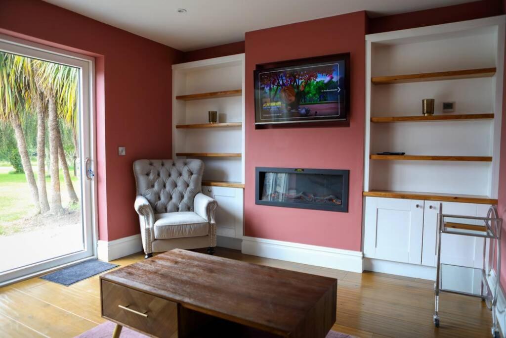 فيلا 5* Self Catering نيناغ المظهر الخارجي الصورة
