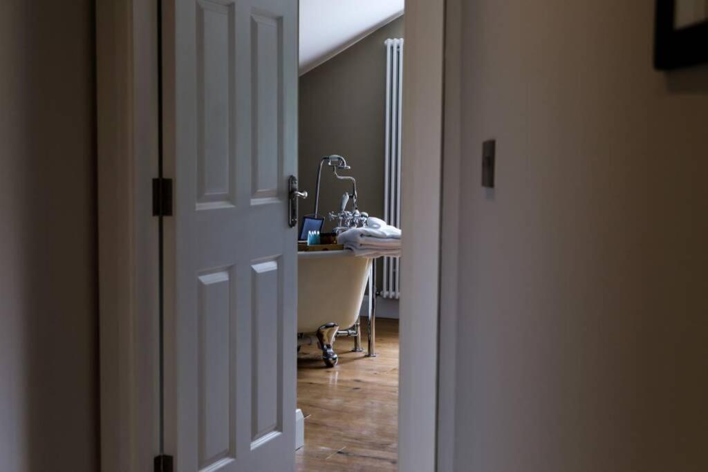 فيلا 5* Self Catering نيناغ المظهر الخارجي الصورة